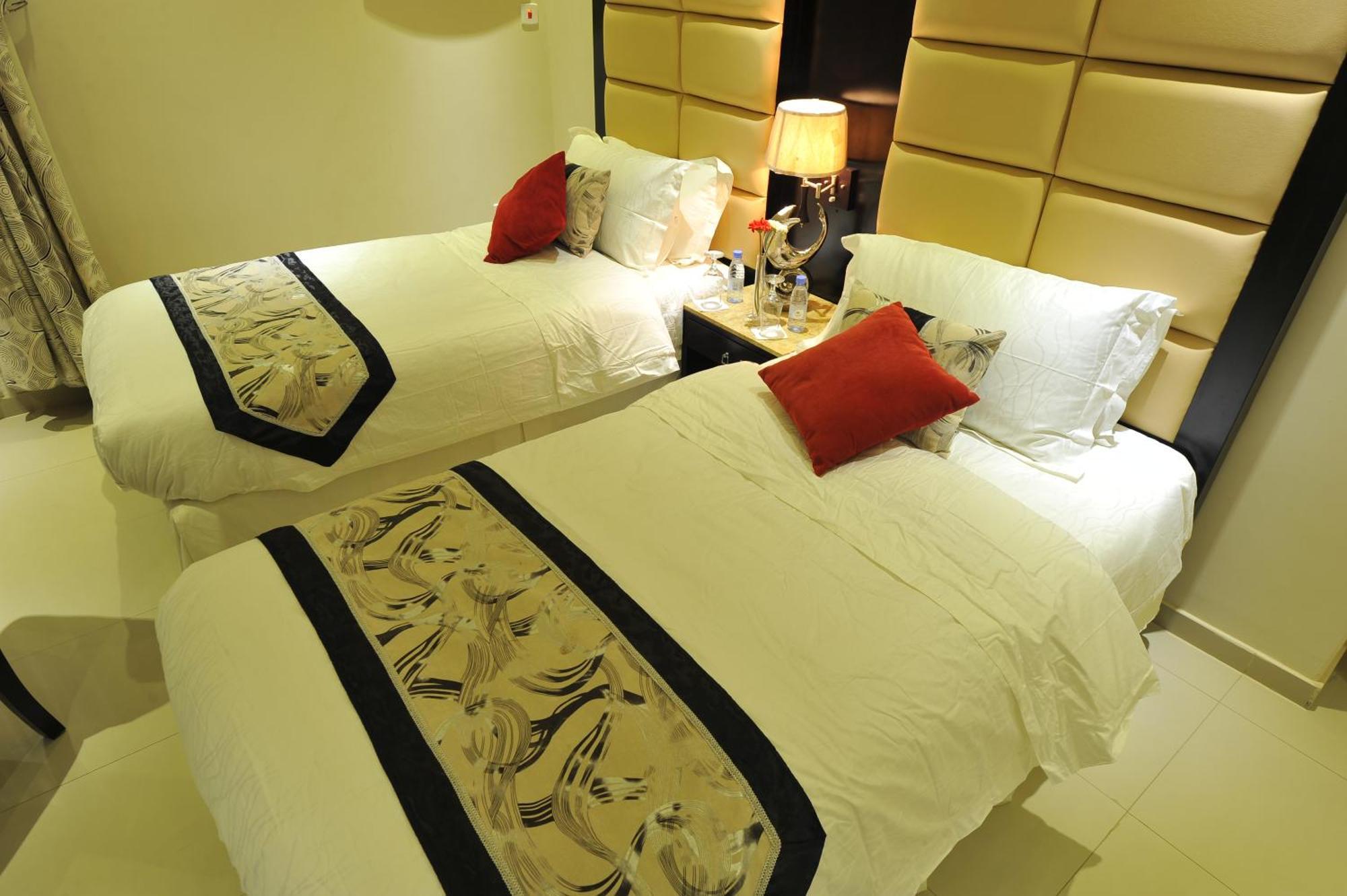 Aparthotel Al Janaderia 7