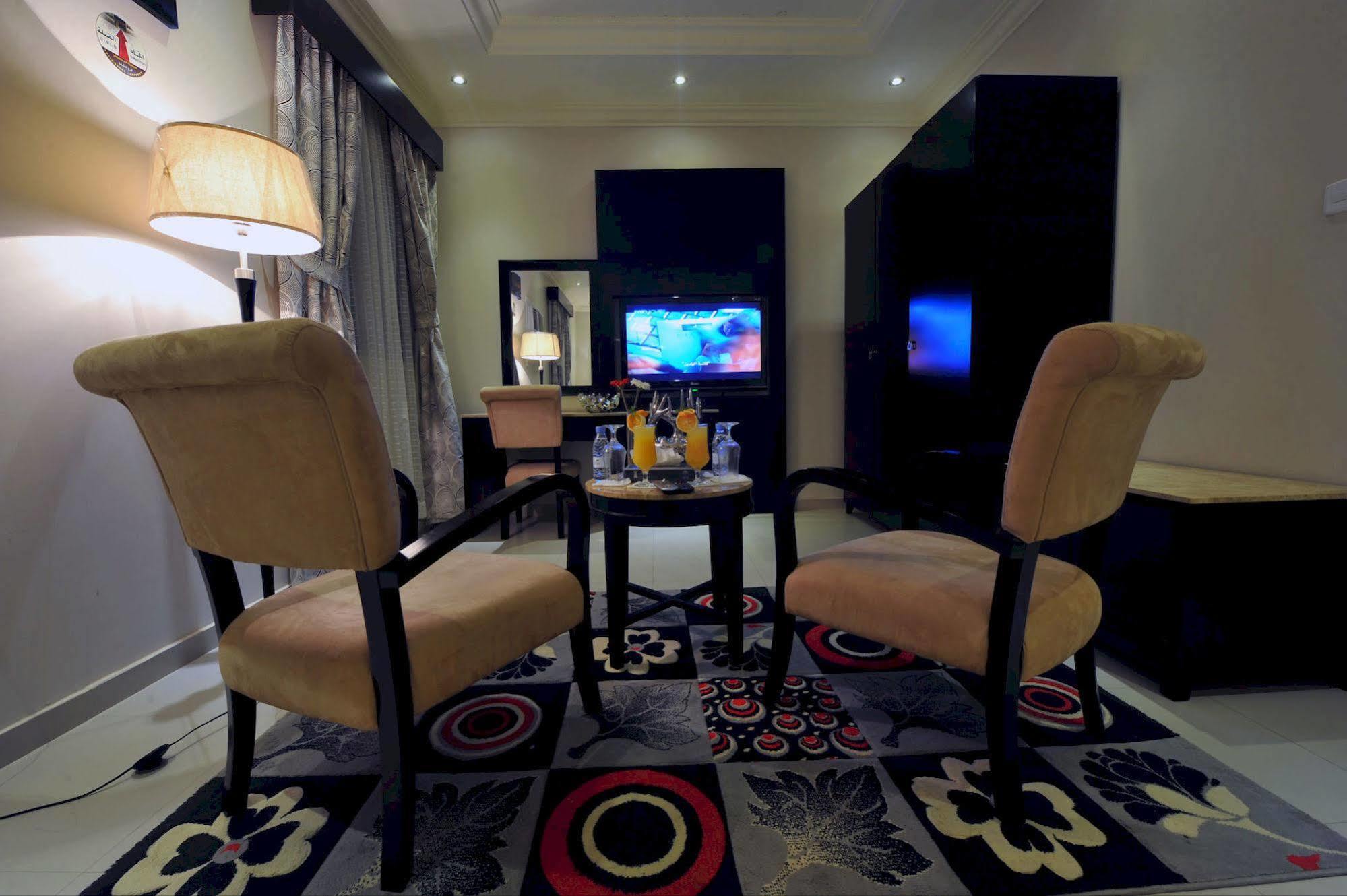 Aparthotel Al Janaderia 7